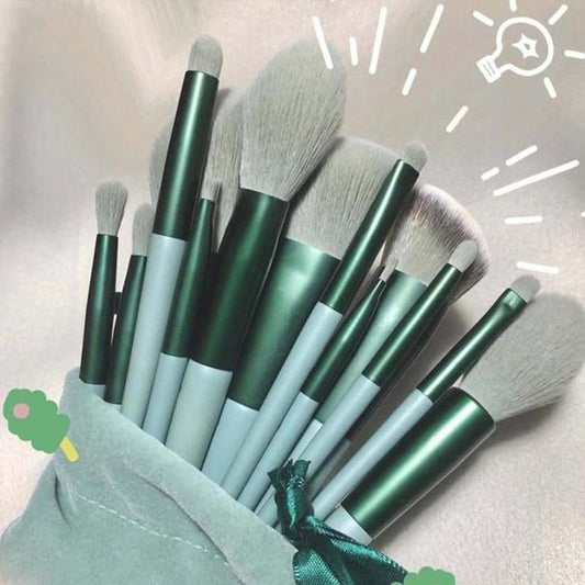 13 Pcs Professional Makeup Brush Set with Beauty Sponge & Travel Bag